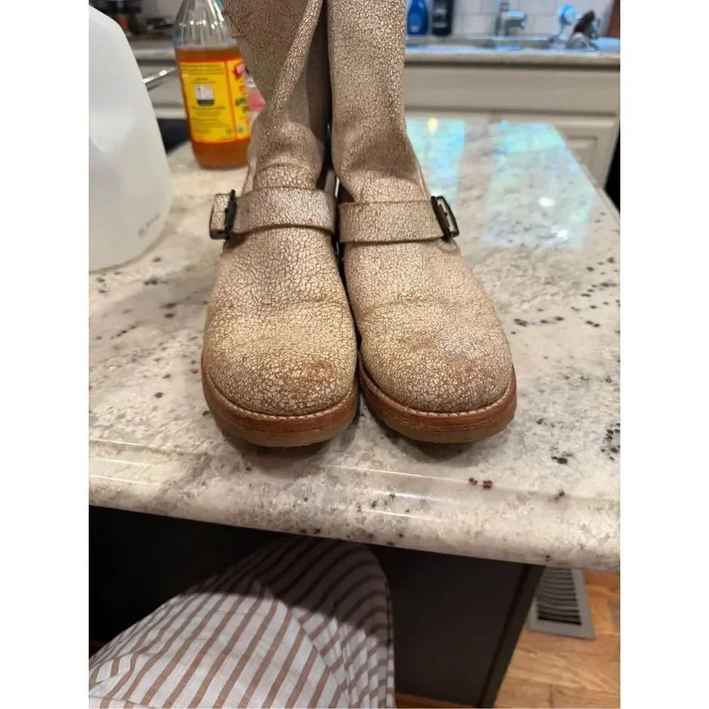 Frye Women’s Veronica Cracked White Distressed Leather Sz 10 EUC